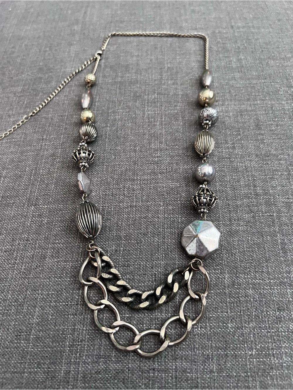 Source Unknown Multi-Chain Silver-Tone Beaded Necklace with Accents